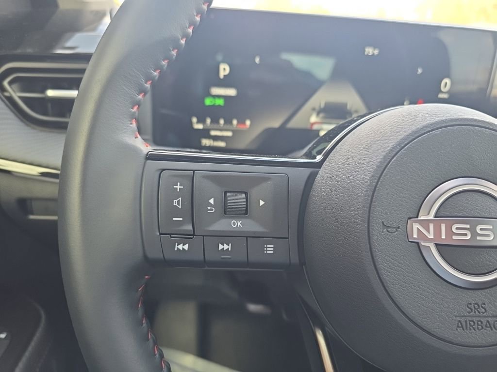 Certified 2025 Nissan Kicks SR AWD/4WD image 20