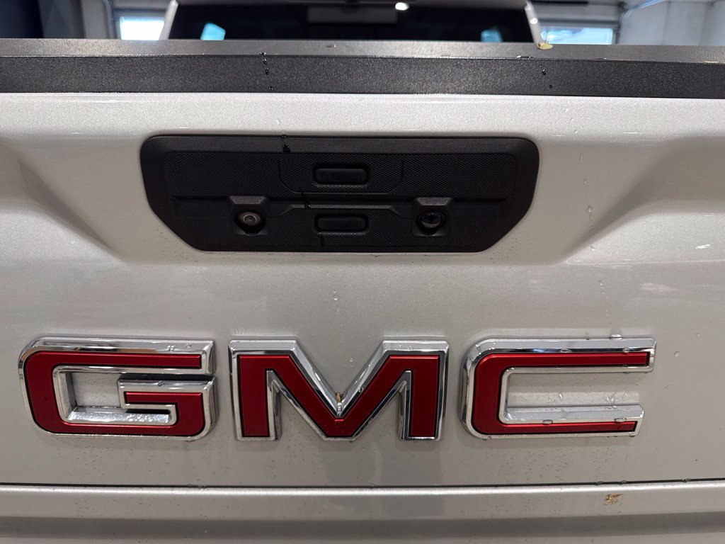 Used 2020 GMC Sierra 1500 SLT w/ SLT Premium Plus Package AWD/4WD image 9