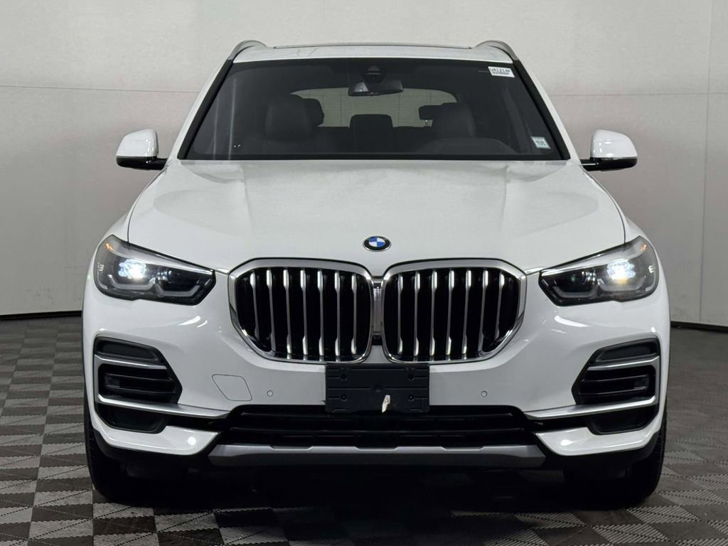 Used 2023 BMW X5 xDrive40i AWD/4WD image 6