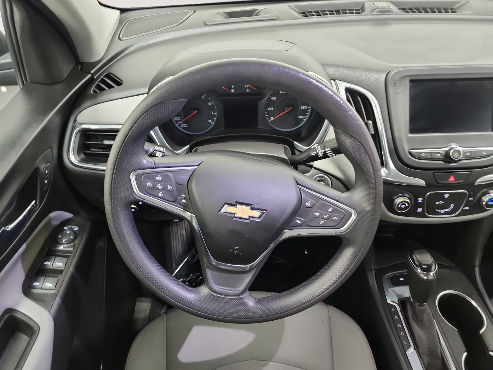 Used 2021 Chevrolet Equinox LS AWD/4WD image 12