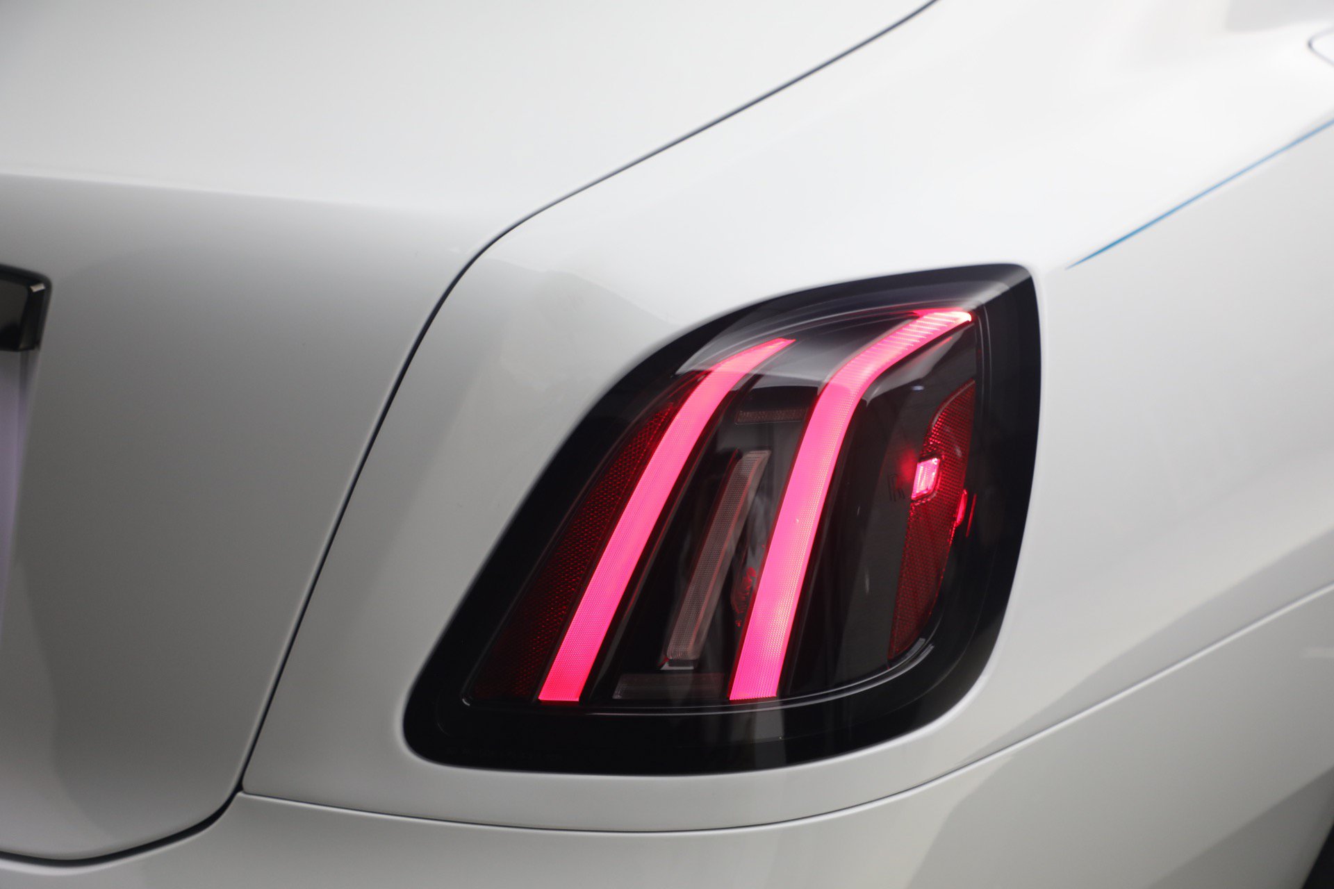 New 2027 Rolls-Royce Ghost Black Badge AWD/4WD image 13