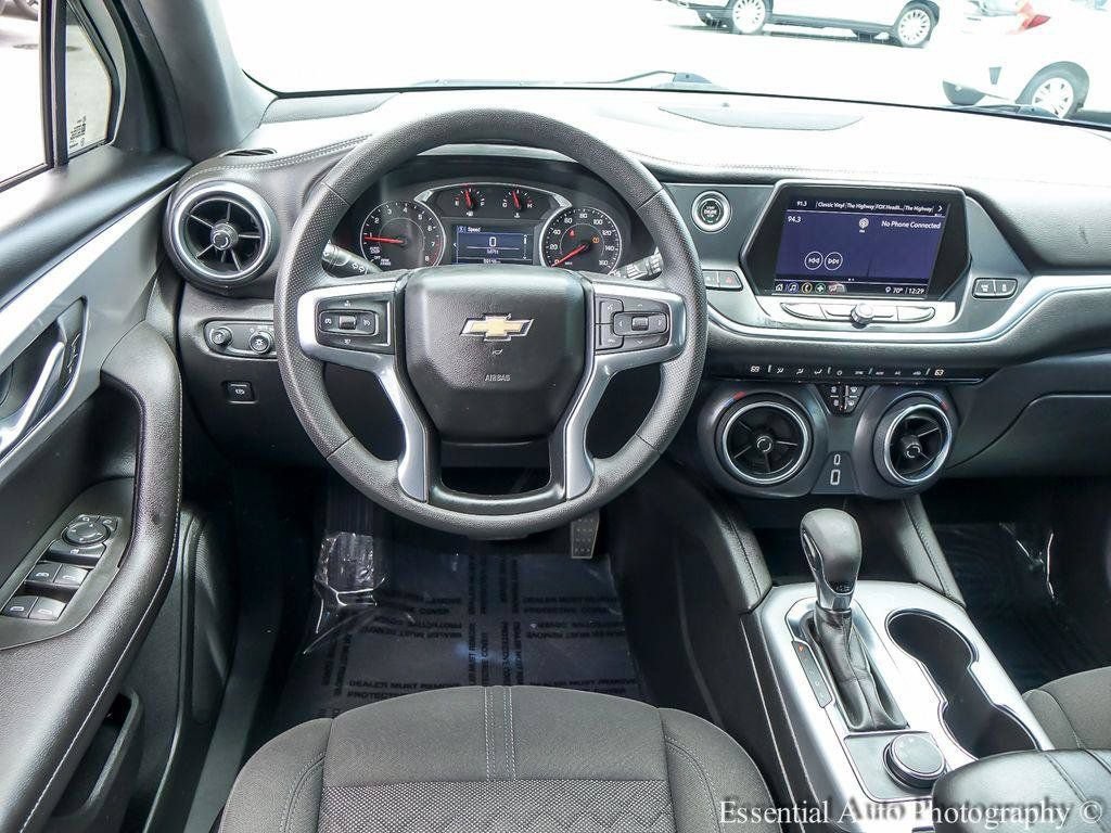 Used 2021 Chevrolet Blazer LT FWD image 12