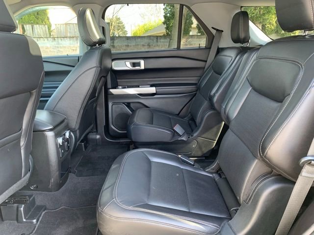 Used 2021 Ford Explorer Limited w/ Equipment Group 301A image 16