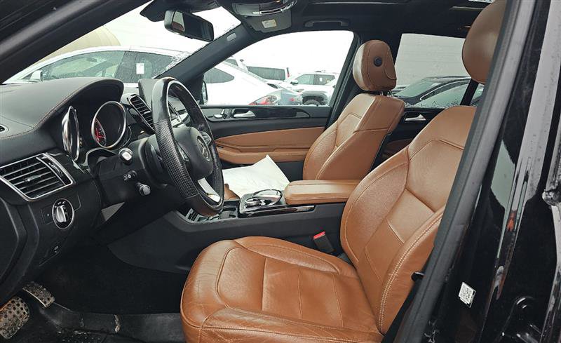 Used 2018 Mercedes-Benz GLE 43 AMG 4MATIC w/ Premium 3 Package image 10