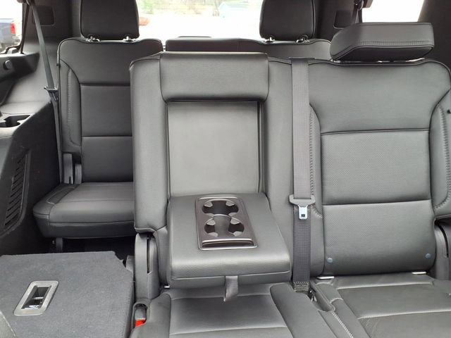 Used 2021 GMC Yukon Denali image 4