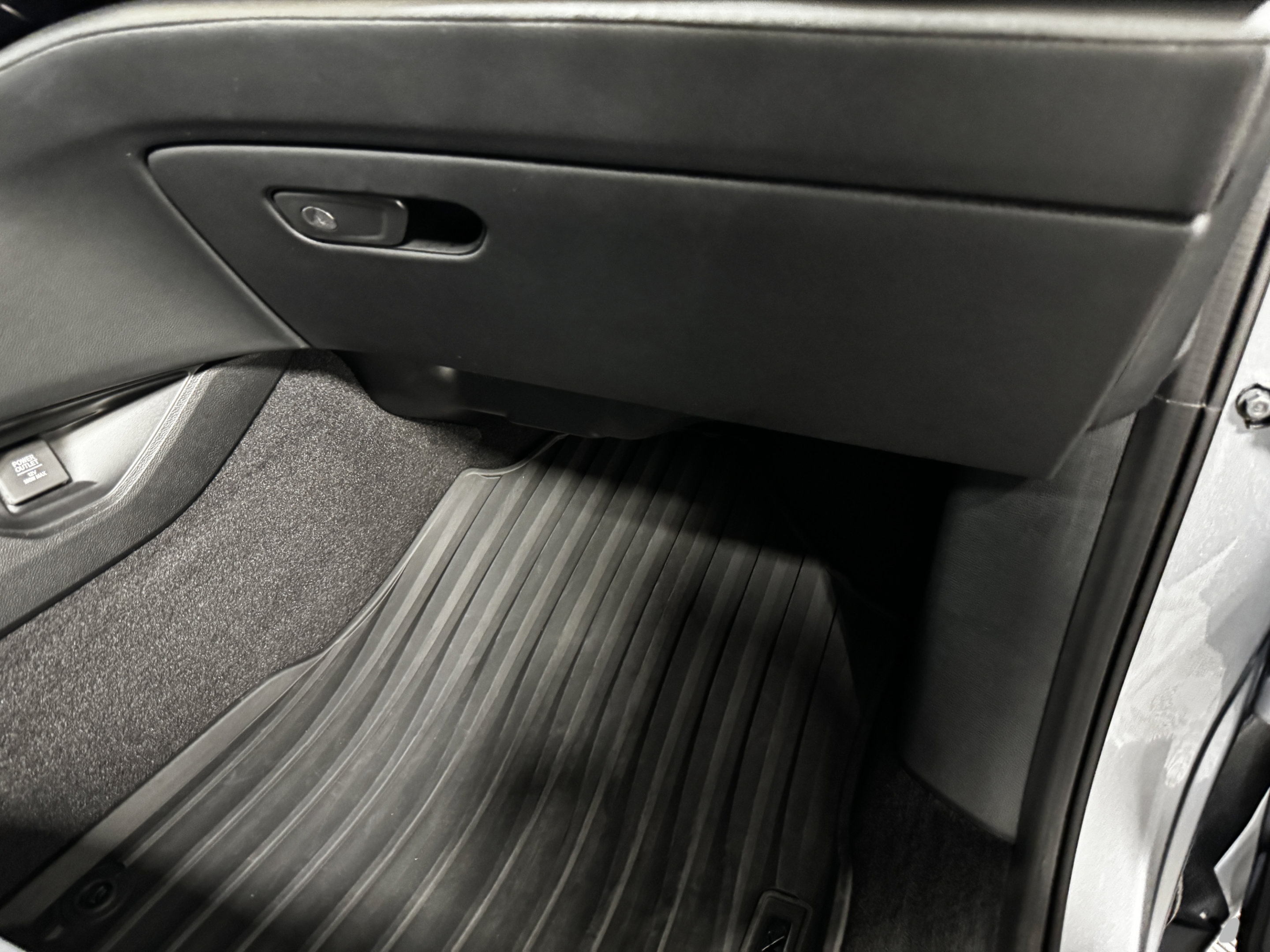 Certified 2024 Acura MDX FWD image 30
