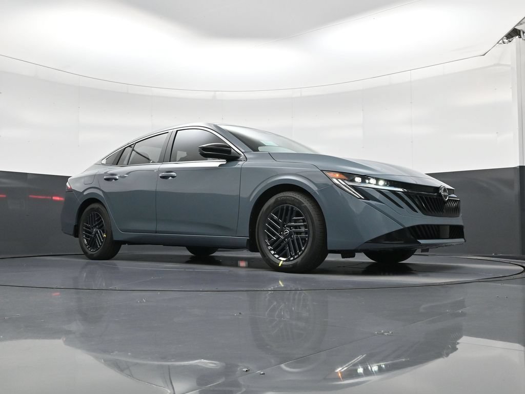 New 2026 Nissan Sentra SV w/ SV Convenience Package FWD image 18