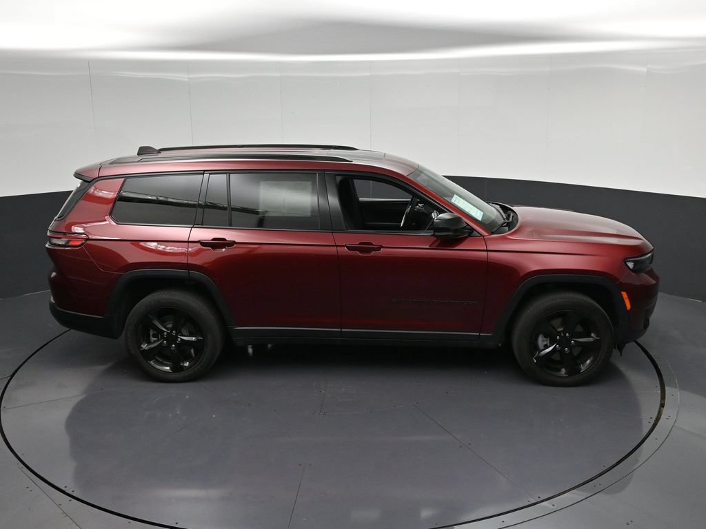 Used 2023 Jeep Grand Cherokee L Laredo AWD/4WD image 20