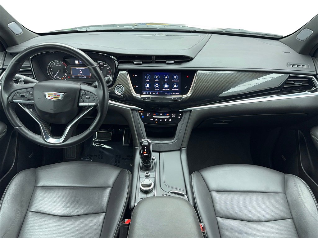 Used 2024 Cadillac XT6 Sport image 17