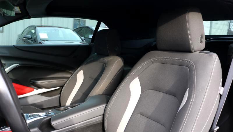 Used 2023 Chevrolet Camaro LT w/ RS Package image 16