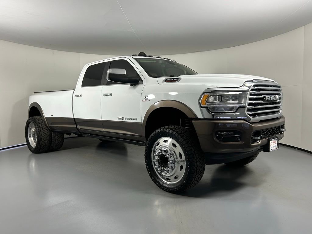 Used 2022 RAM 3500 Limited image 1
