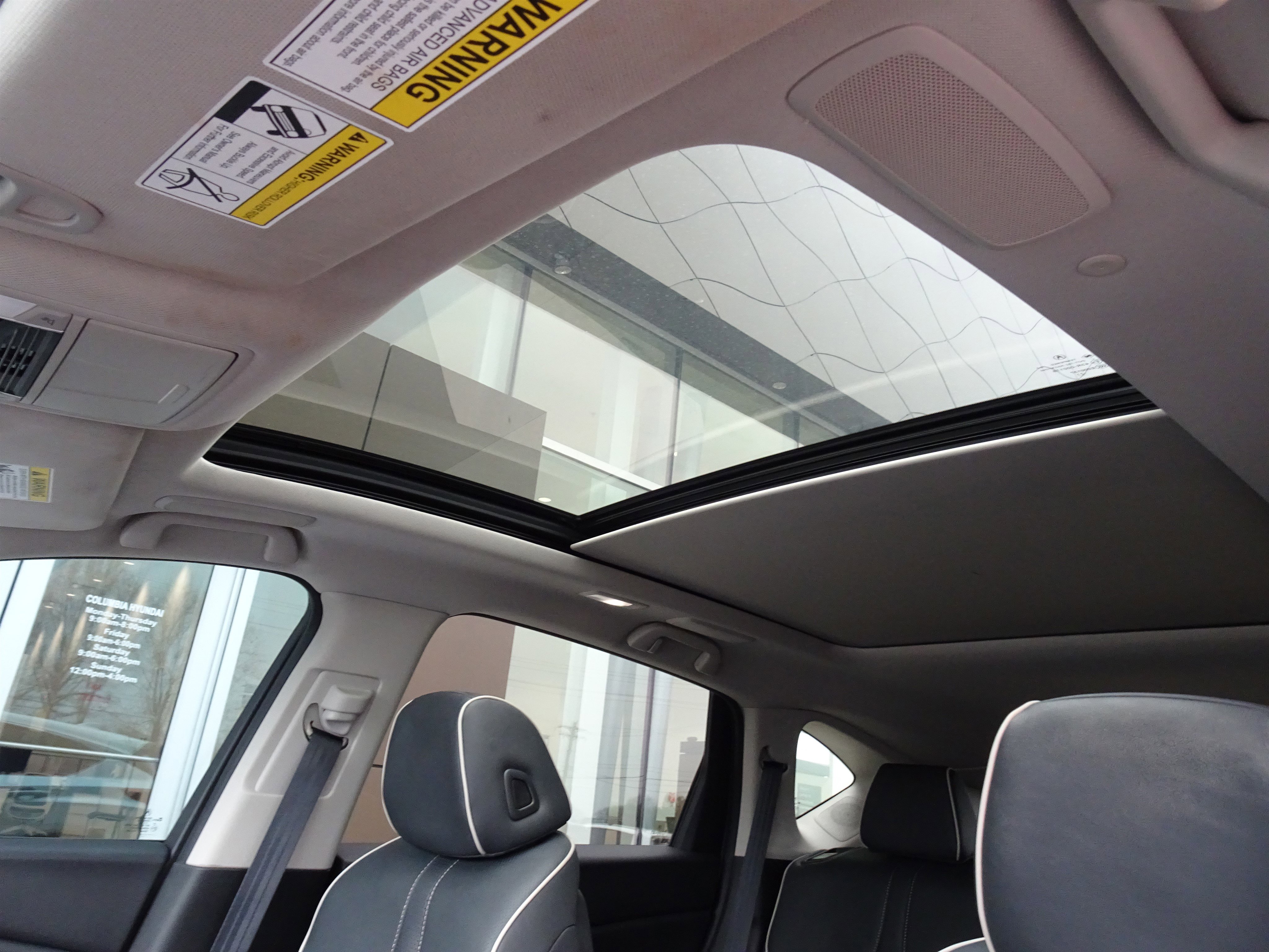 Used 2022 Acura RDX AWD w/ Advance Package image 11