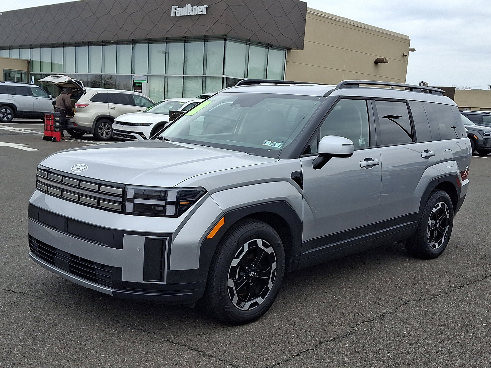 Certified 2025 Hyundai Santa Fe SEL image 3