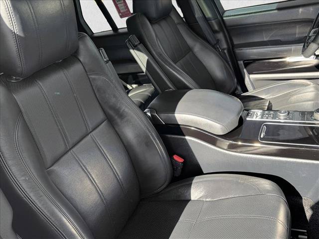 Used 2017 Land Rover Range Rover Supercharged AWD/4WD image 19