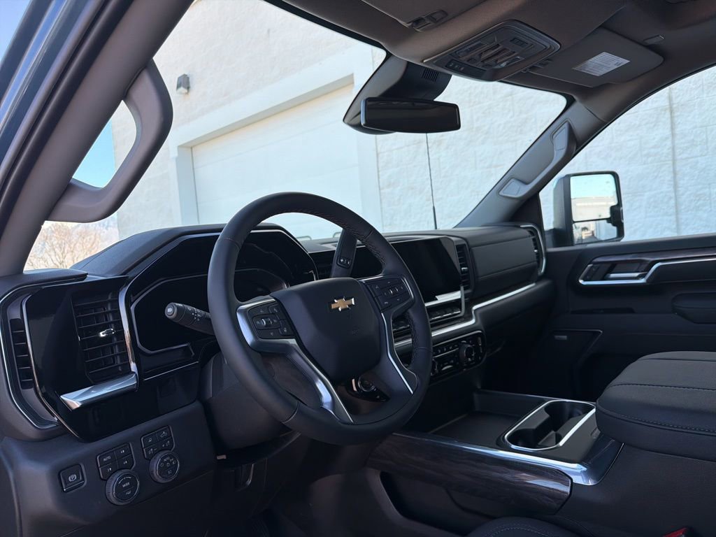 New 2026 Chevrolet Silverado 2500 LTZ w/ LTZ Convenience Package AWD/4WD image 12