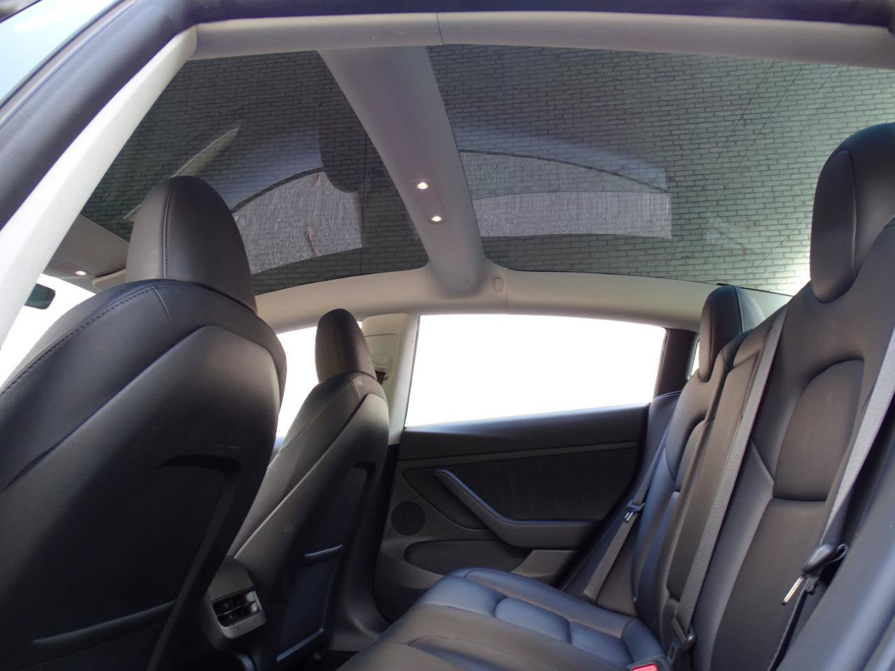 Used 2023 Tesla Model 3 Standard Range RWD image 32