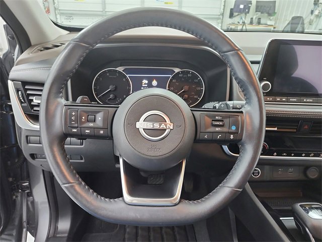 Used 2023 Nissan Rogue SV w/ SV Premium Package image 59