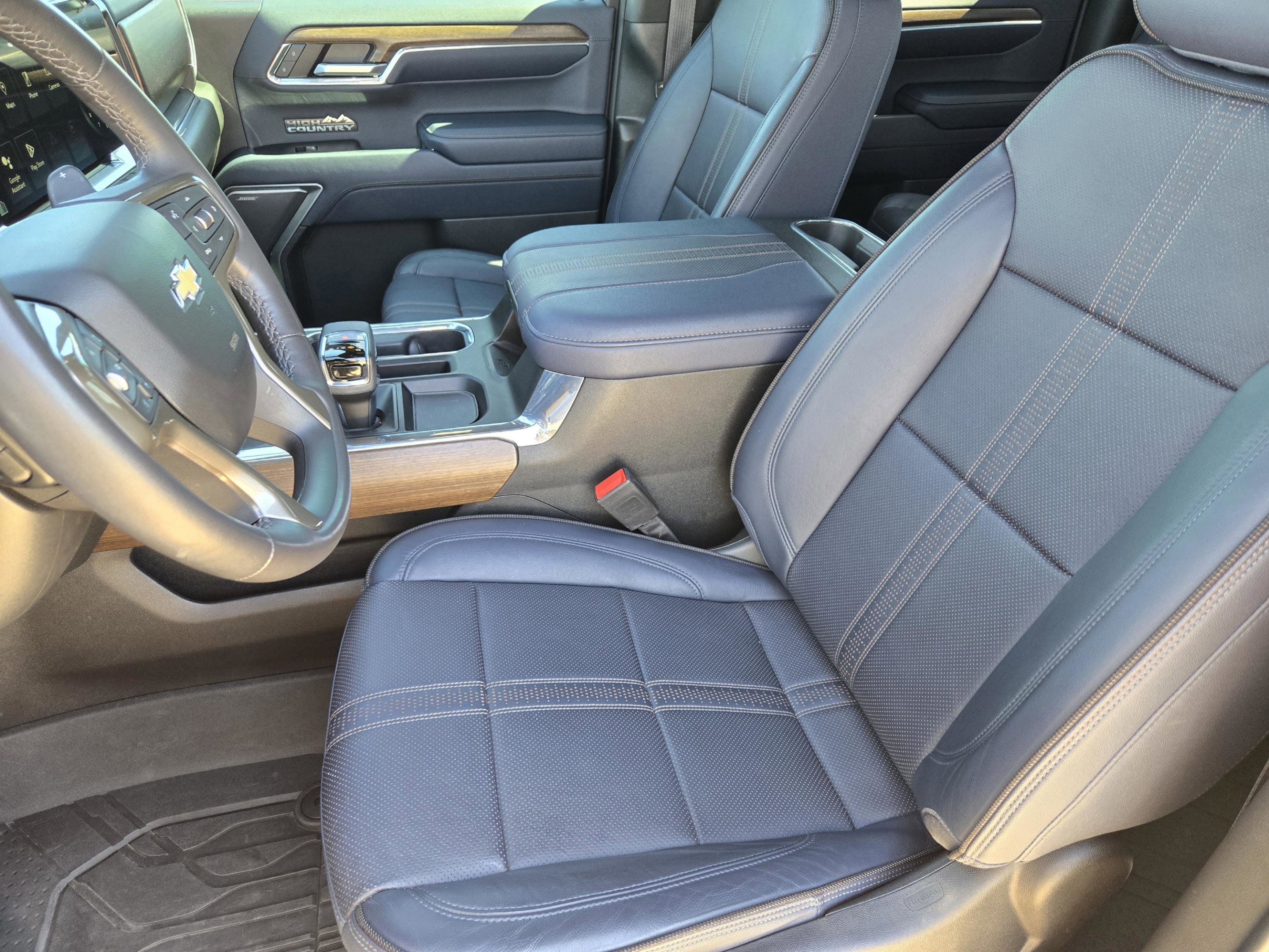 Used 2023 Chevrolet Silverado 1500 High Country w/ Technology Package image 21