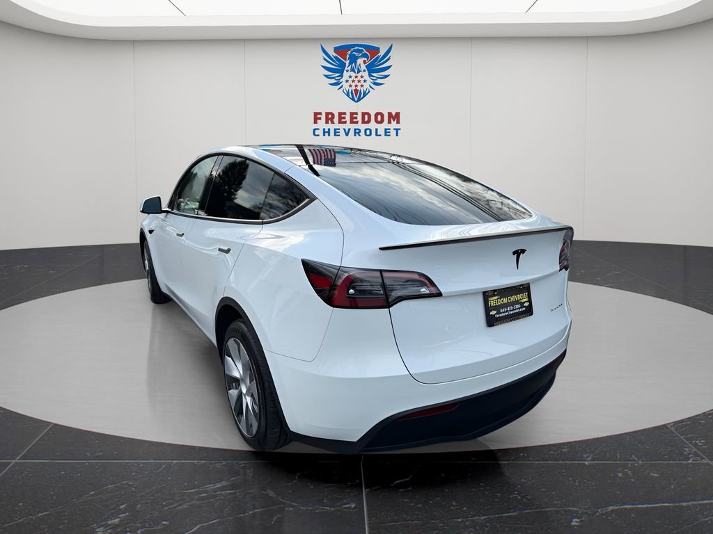 Used 2023 Tesla Model Y Long Range image 4