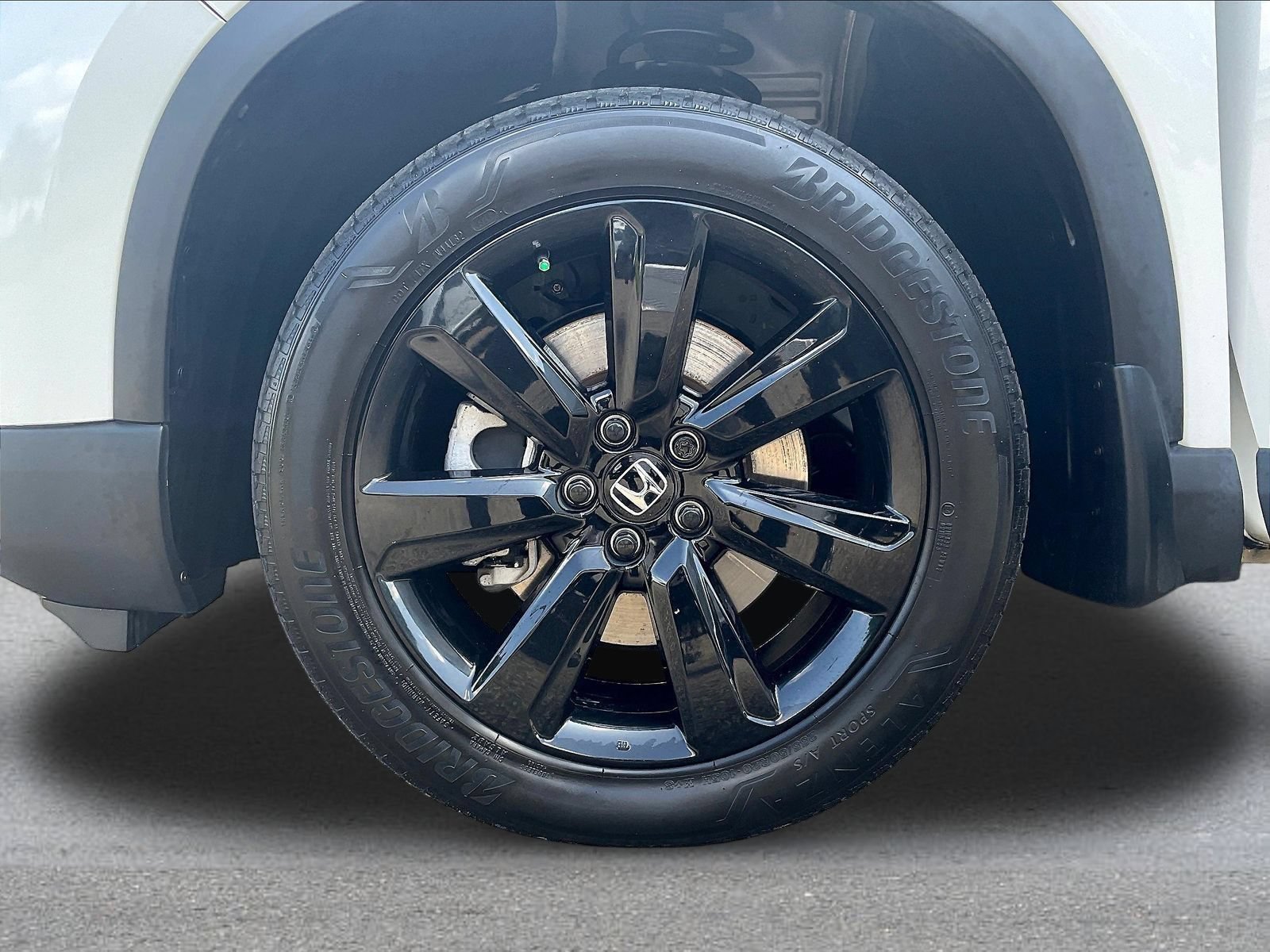 Used 2025 Honda Pilot Black Edition image 36