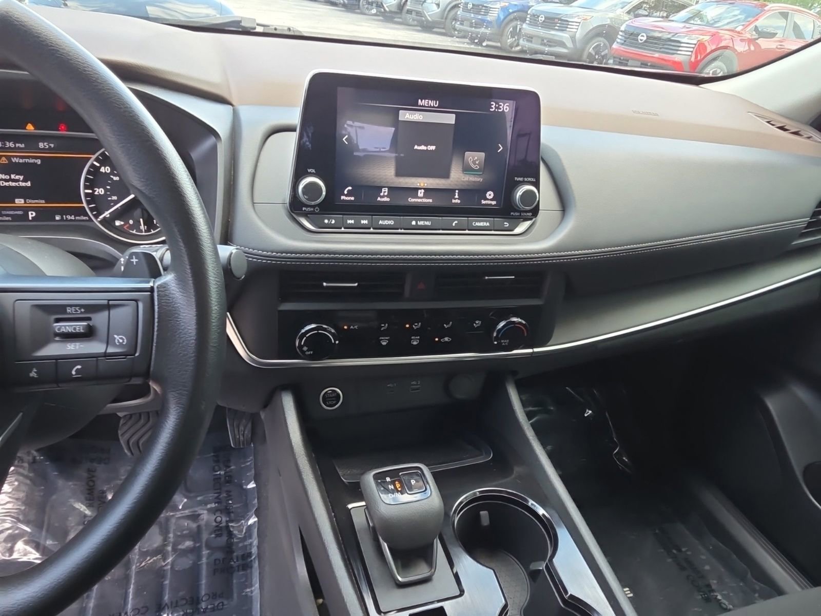 Used 2023 Nissan Rogue S image 16