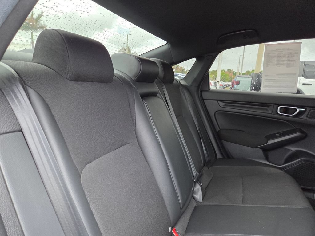 Used 2025 Honda Civic Sport image 15
