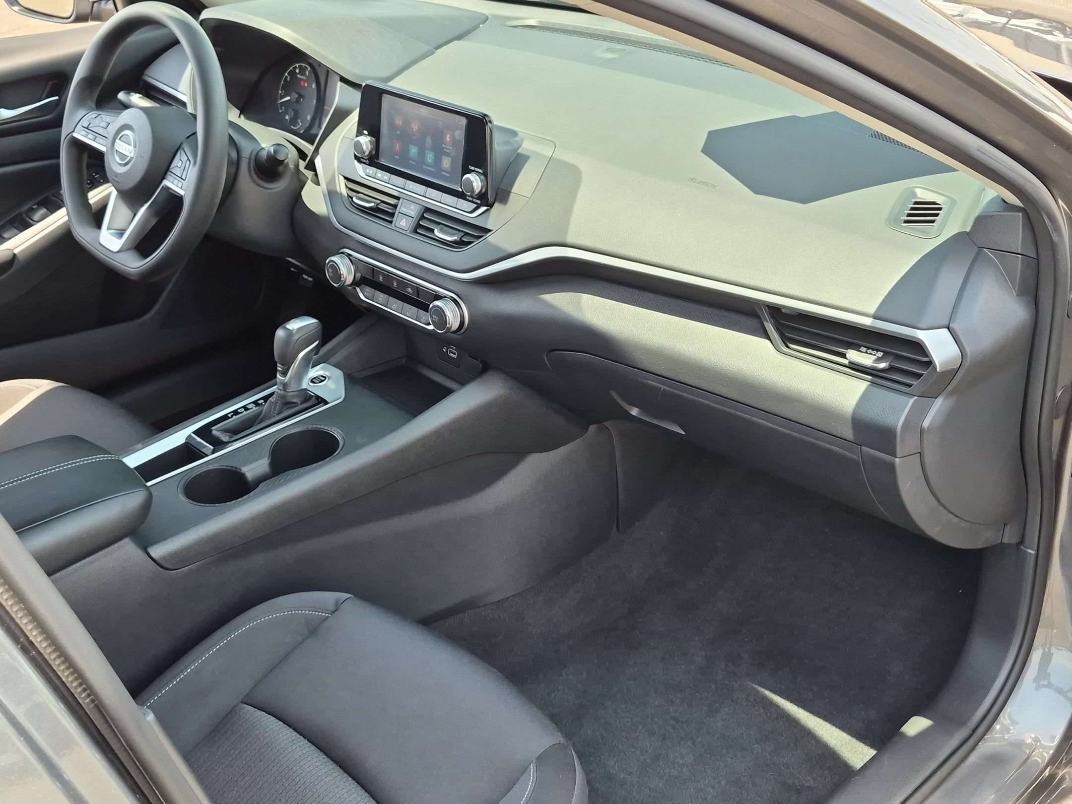 Used 2022 Nissan Altima 2.5 S FWD image 31