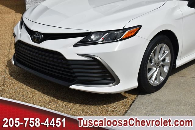 Used 2023 Toyota Camry LE FWD image 37