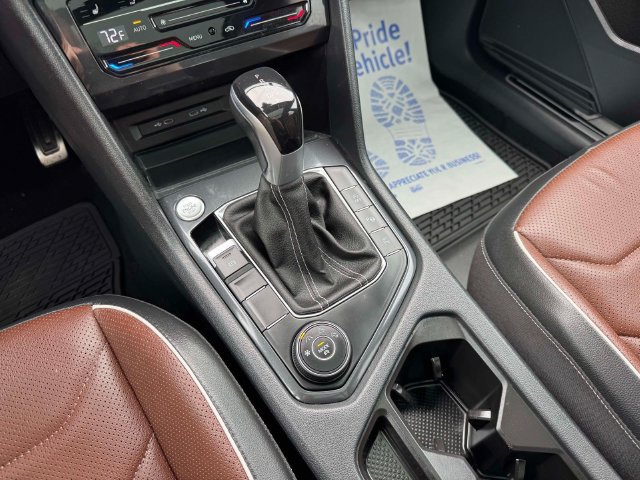 Certified 2023 Volkswagen Tiguan SEL R-Line AWD/4WD image 31