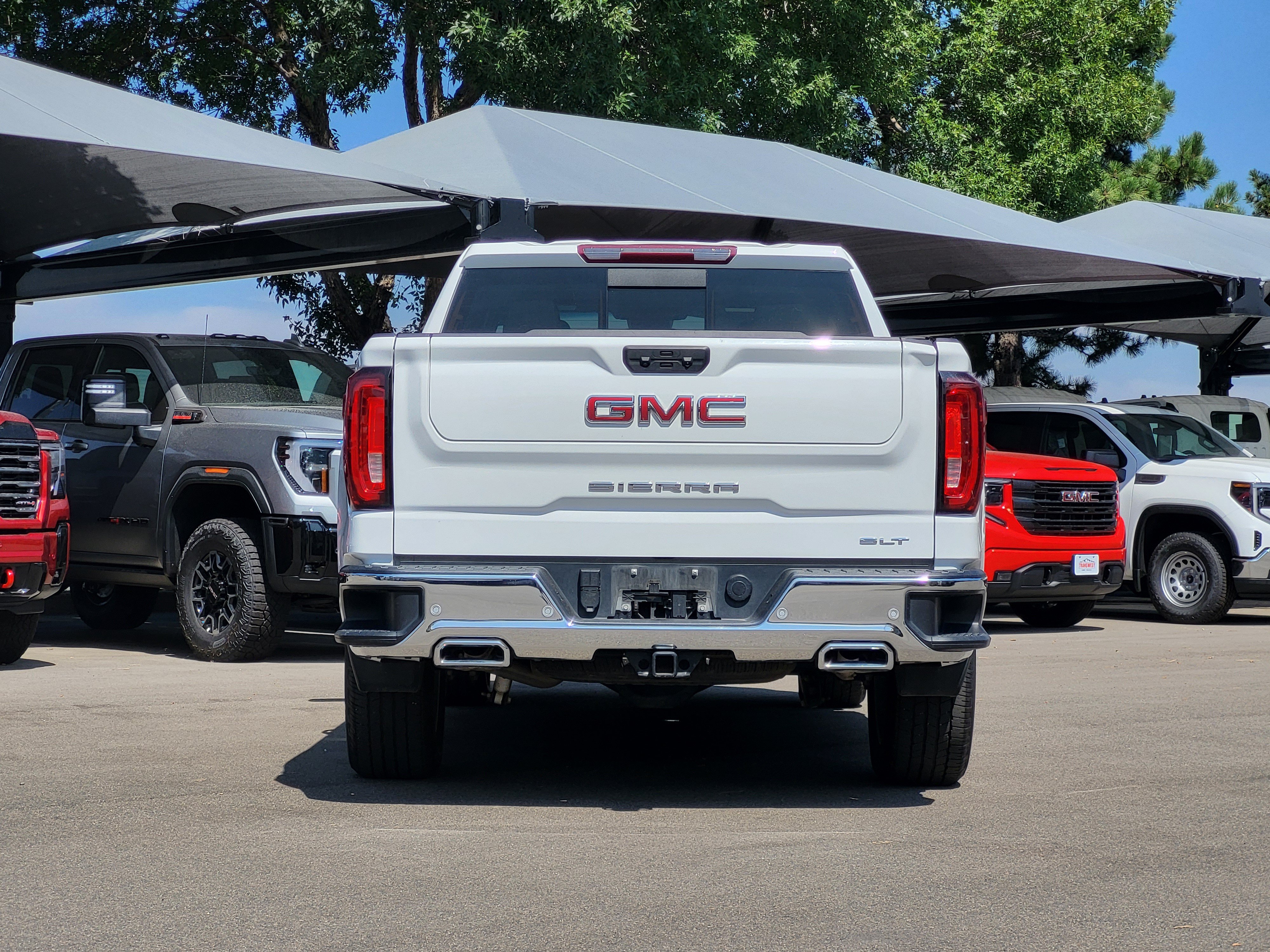 Used 2024 GMC Sierra 1500 SLT w/ SLT Premium Plus Package AWD/4WD image 6