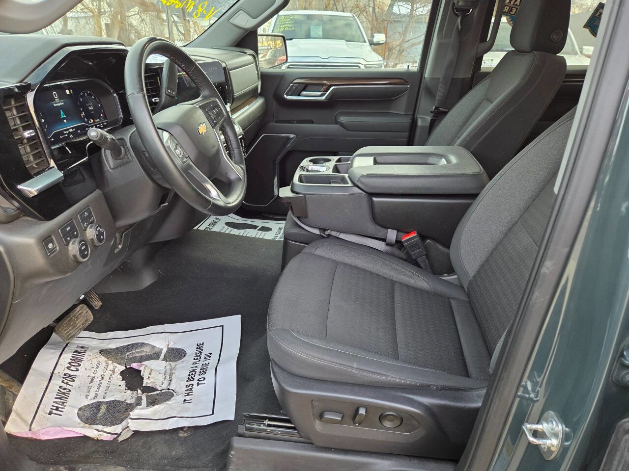 Used 2025 Chevrolet Silverado 1500 LT image 13