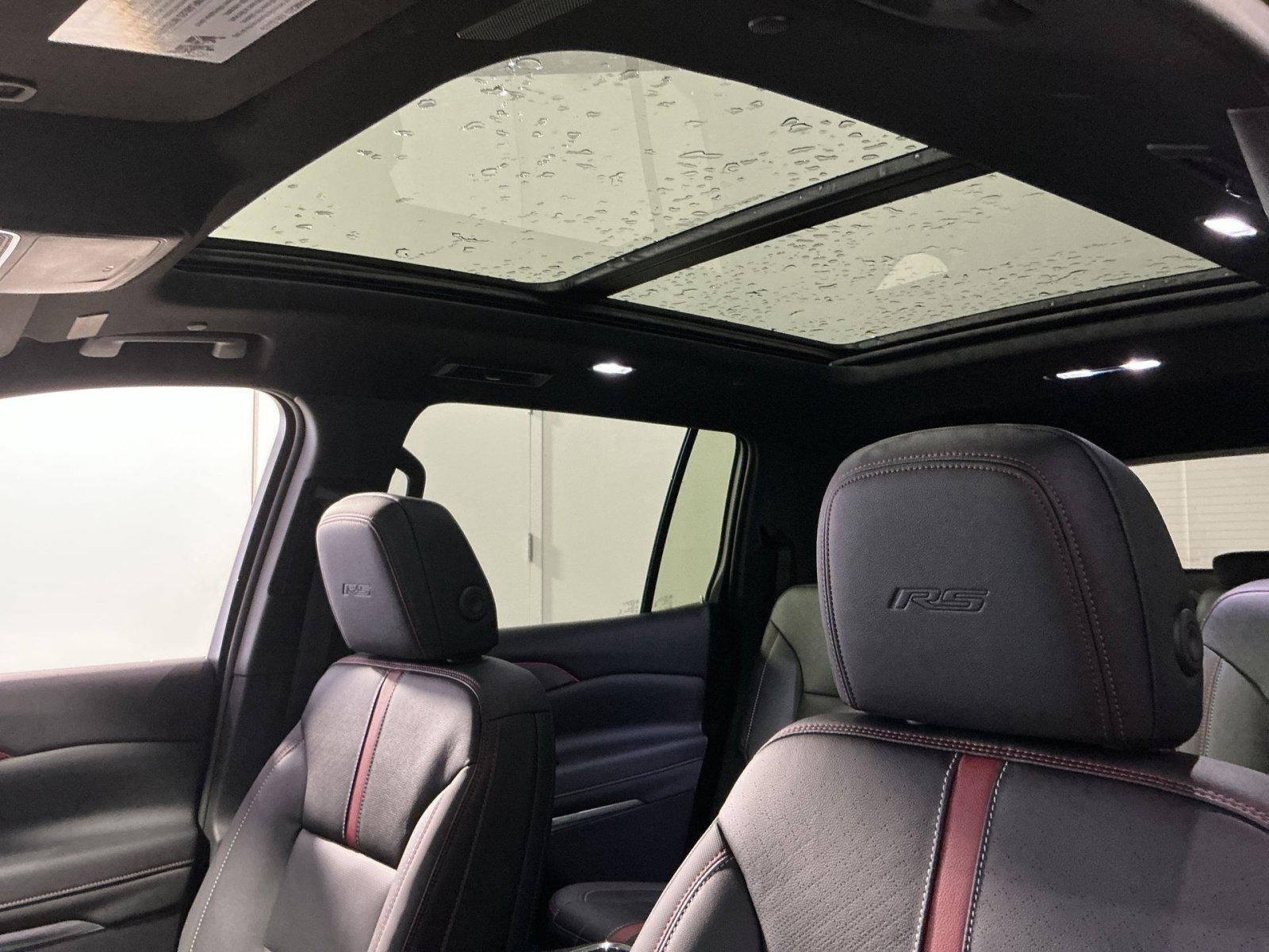 New 2026 Chevrolet Traverse RS w/ LPO, Floor Liner Package image 32