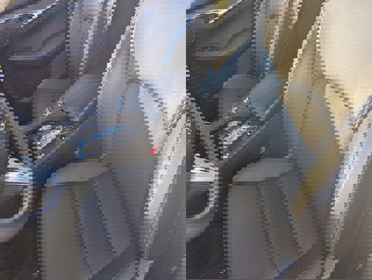 Certified 2025 INFINITI QX55 Luxe w/ Cargo Package image 17