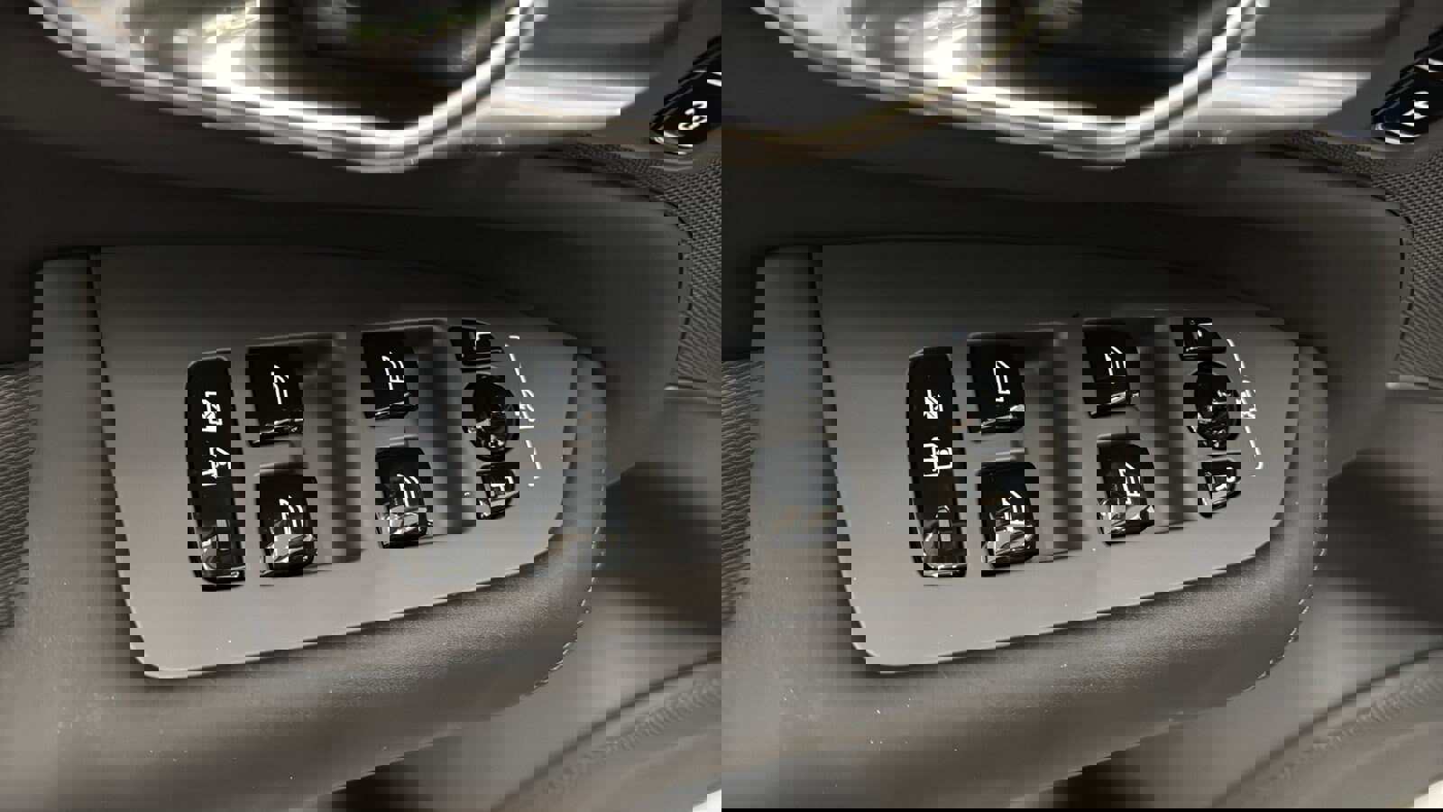 New 2026 Volvo XC90 B5 Core w/ Protection Package image 22