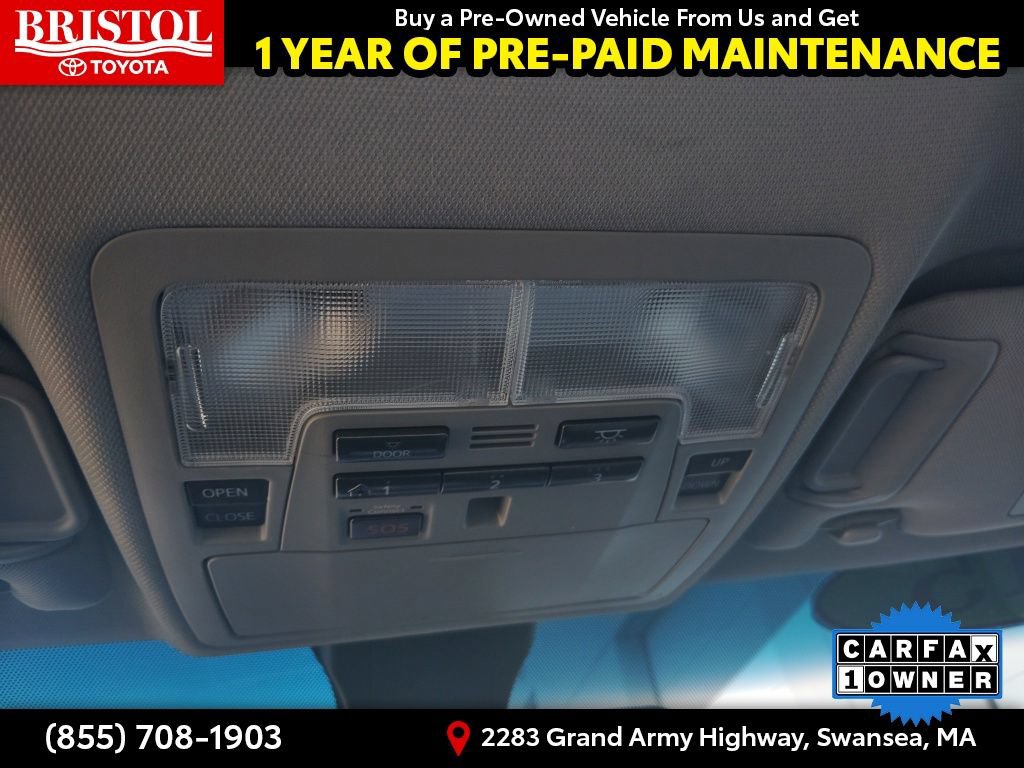 Used 2015 Toyota Camry XLE w/ Advanced Technology Package FWD image 29