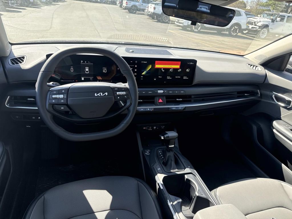 New 2026 Kia K4 EX image 6