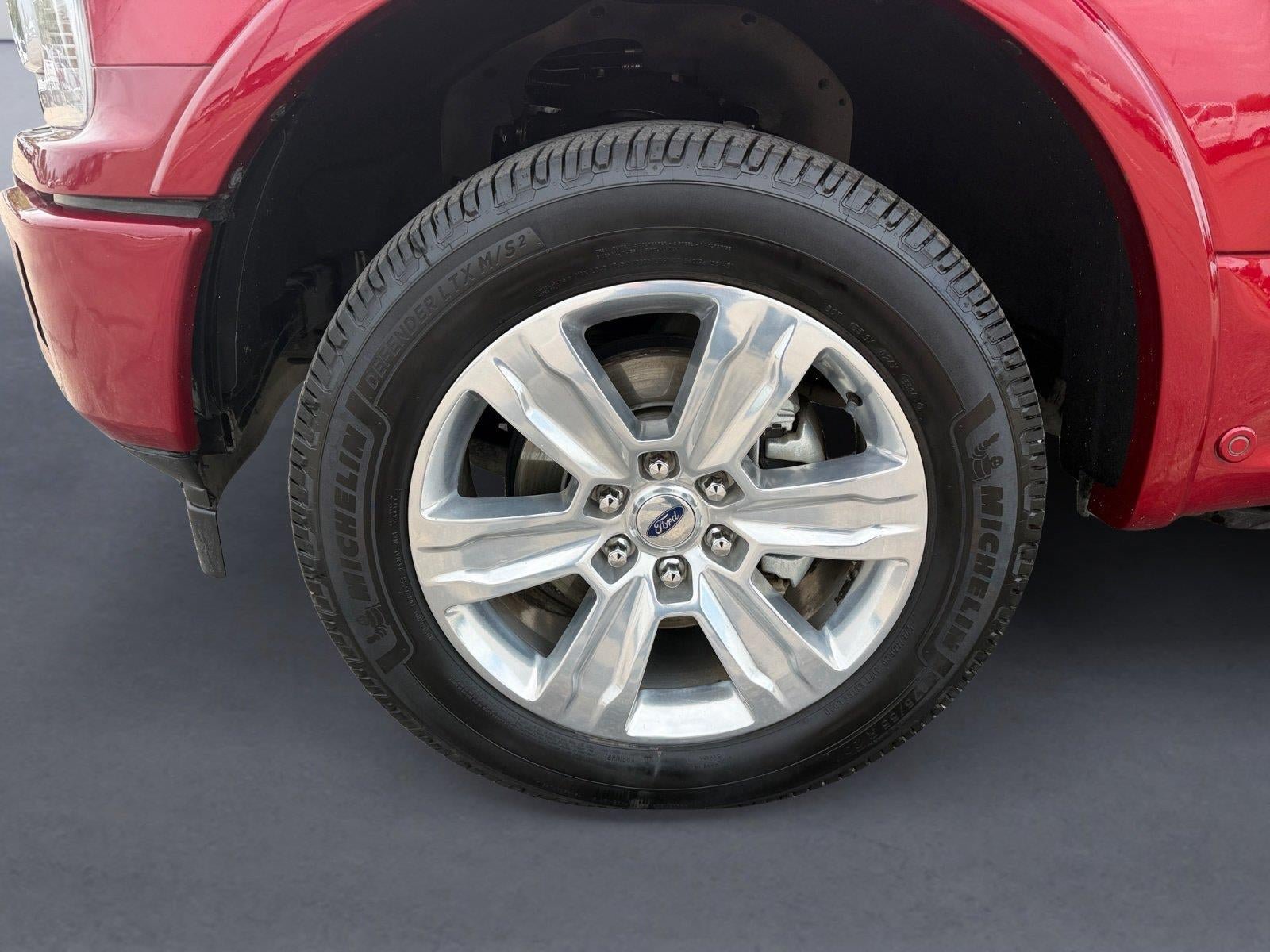Used 2018 Ford F150 Platinum w/ Equipment Group 701A Luxury AWD/4WD image 14