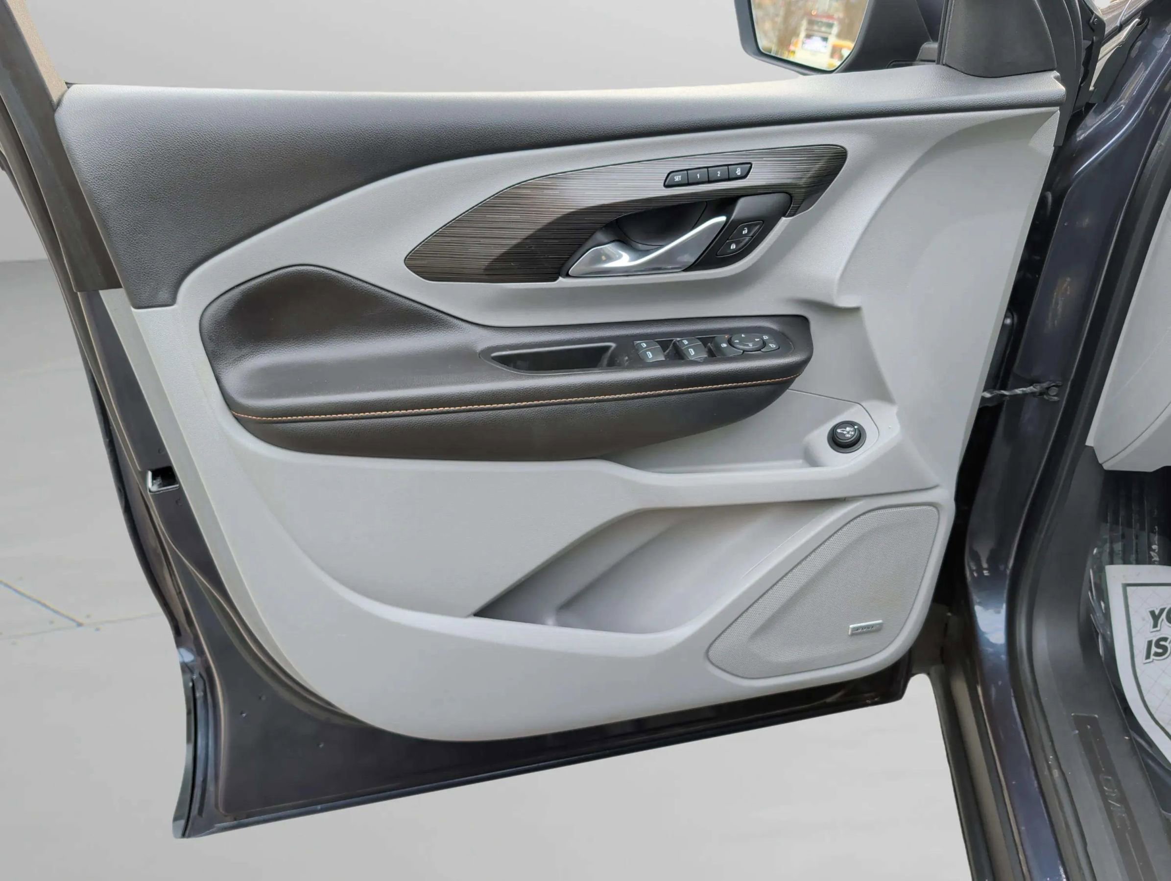 Used 2019 GMC Terrain SLT w/ Infotainment Package II image 36