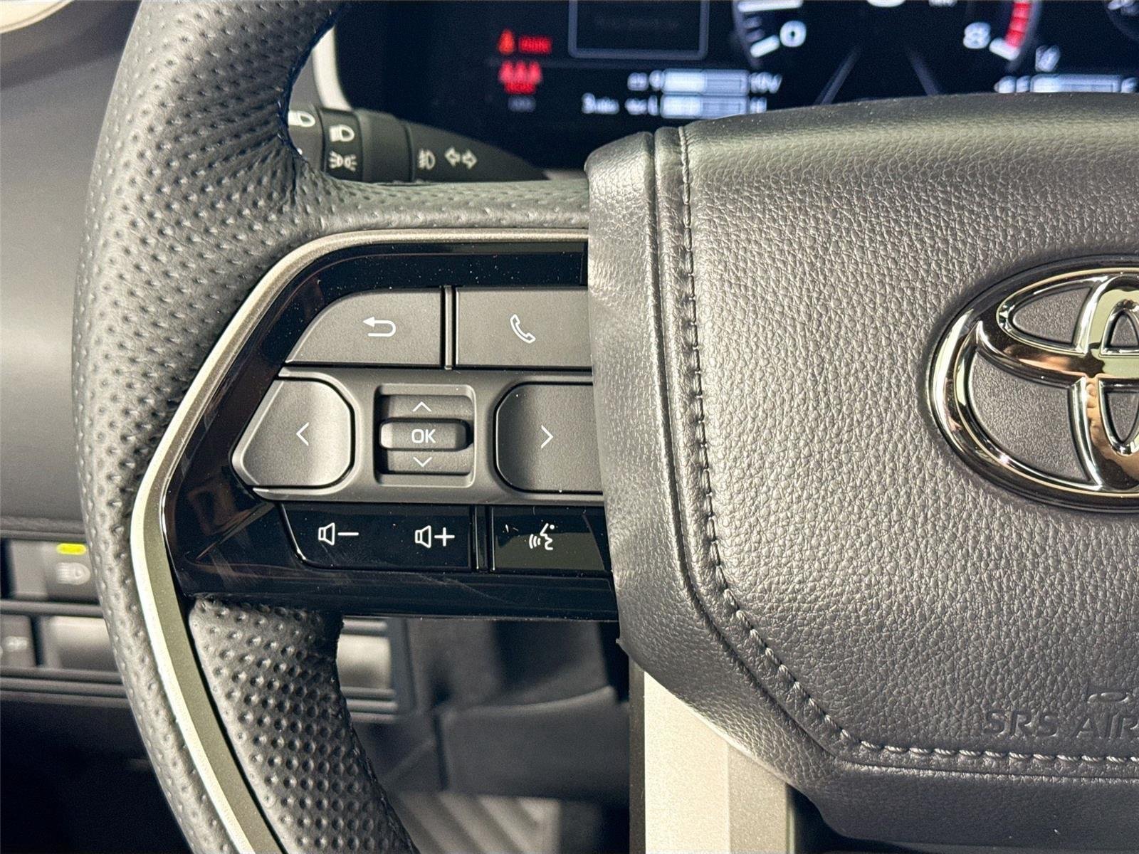 New 2026 Toyota Tundra Platinum AWD/4WD image 18