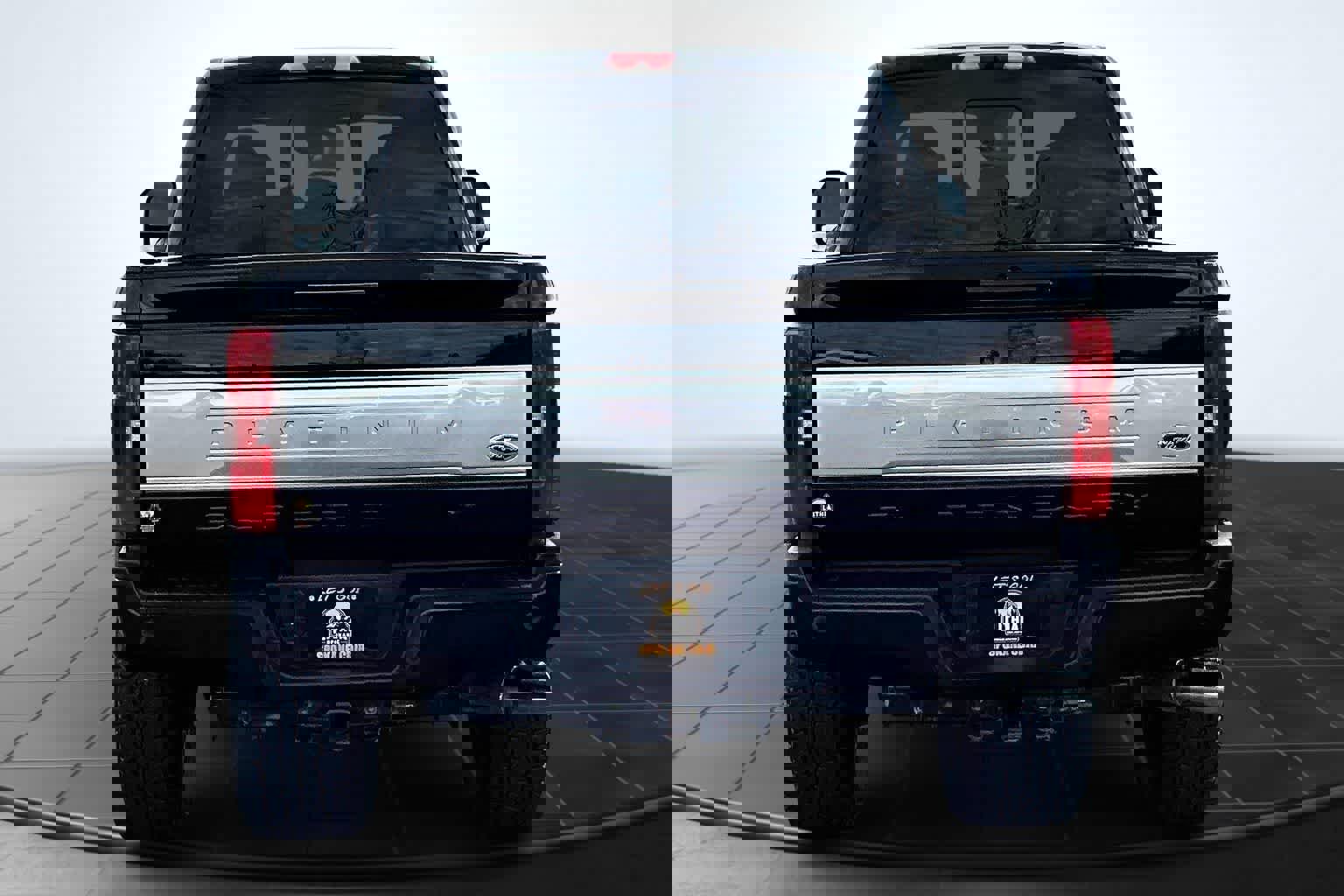 Used 2019 Ford F350 Platinum image 5