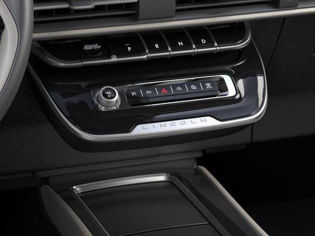 New 2025 Lincoln Corsair AWD image 15