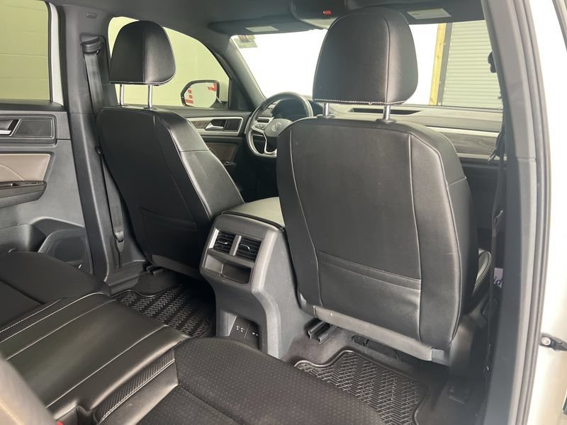 Used 2022 Volkswagen Atlas Cross Sport SE AWD/4WD image 11