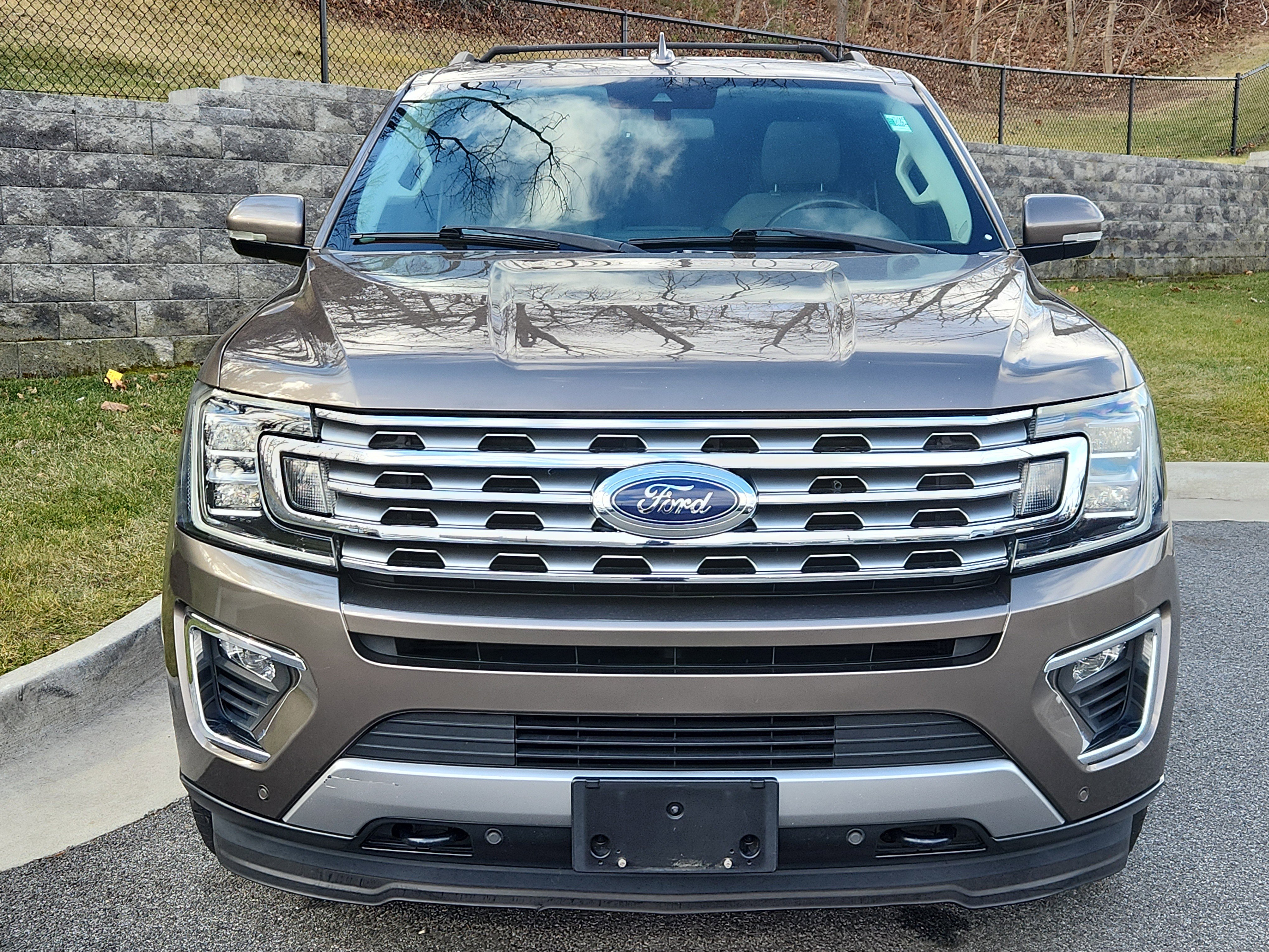 Used 2018 Ford Expedition Max Limited w/ Equipment Group 301A image 8