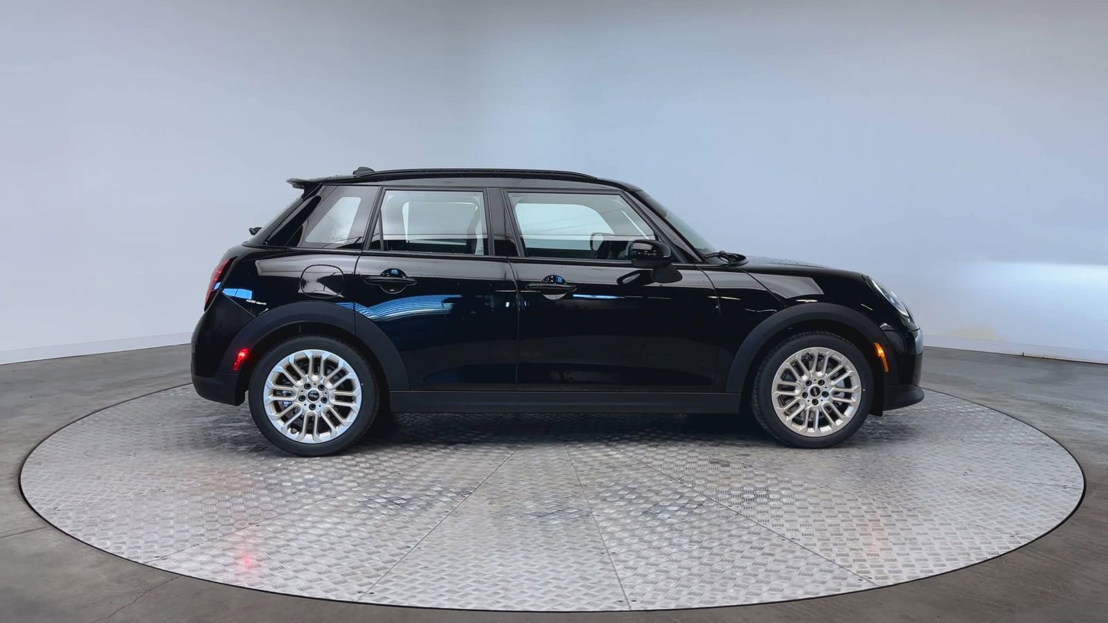 New 2026 MINI Cooper S FWD image 9