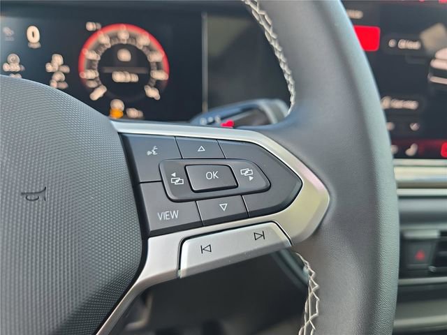 New 2026 Volkswagen Tiguan SE image 21