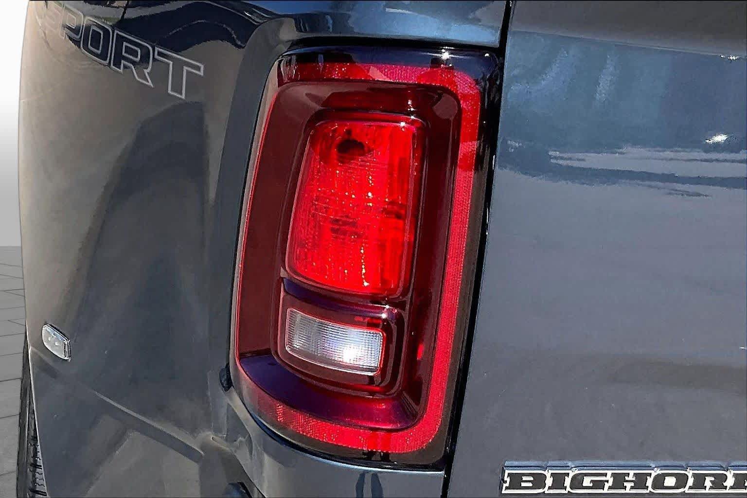 New 2027 RAM 3500 Big Horn AWD/4WD image 14