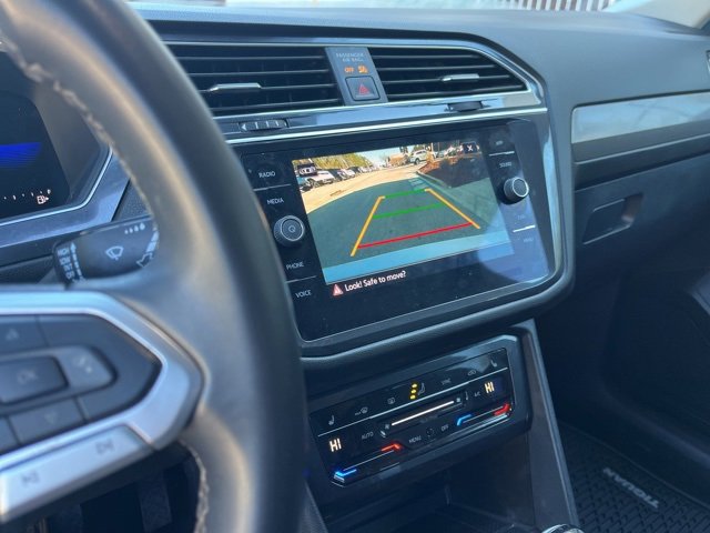 Used 2024 Volkswagen Tiguan SE image 24