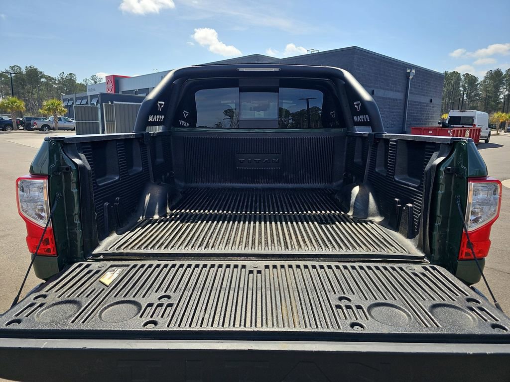 Used 2024 Nissan Titan SV w/ SV Bronze Edition Package image 15