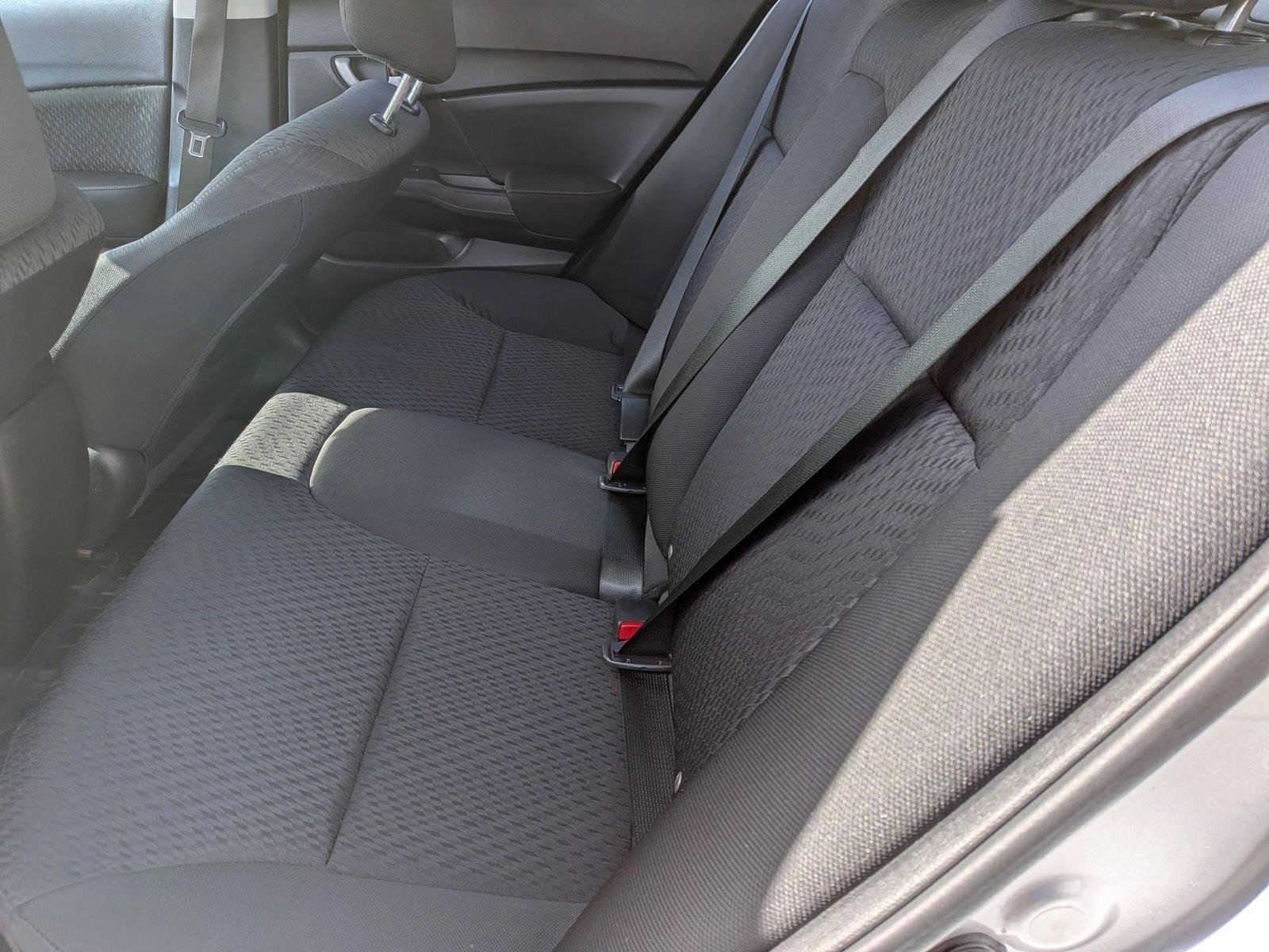 Used 2015 Honda Civic SE image 16