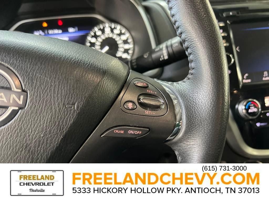 Used 2023 Nissan Murano SV image 16